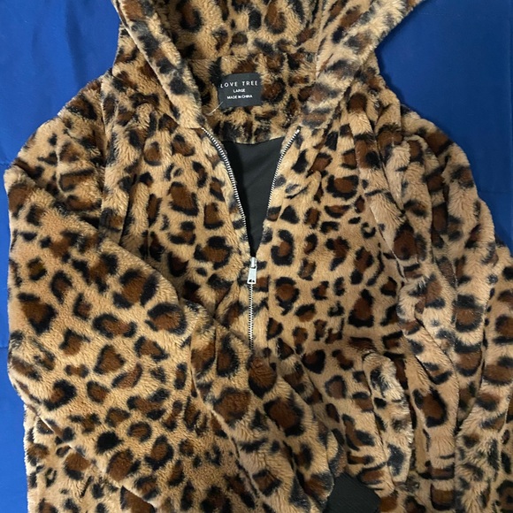 animal print jacket - Picture 3 of 7